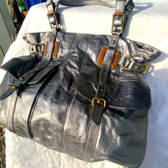 ELLIOTT LUCCA SILVER GRAY LEATHER‎ SHOULDER BAG - Picture 1 of 15